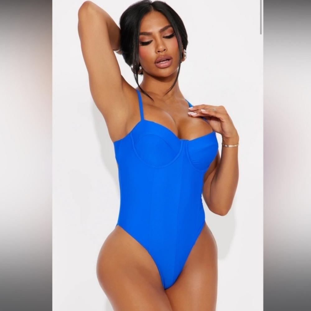 Fashion Nova Rory Underwire 1 Piece Swimsuit - Blue - L